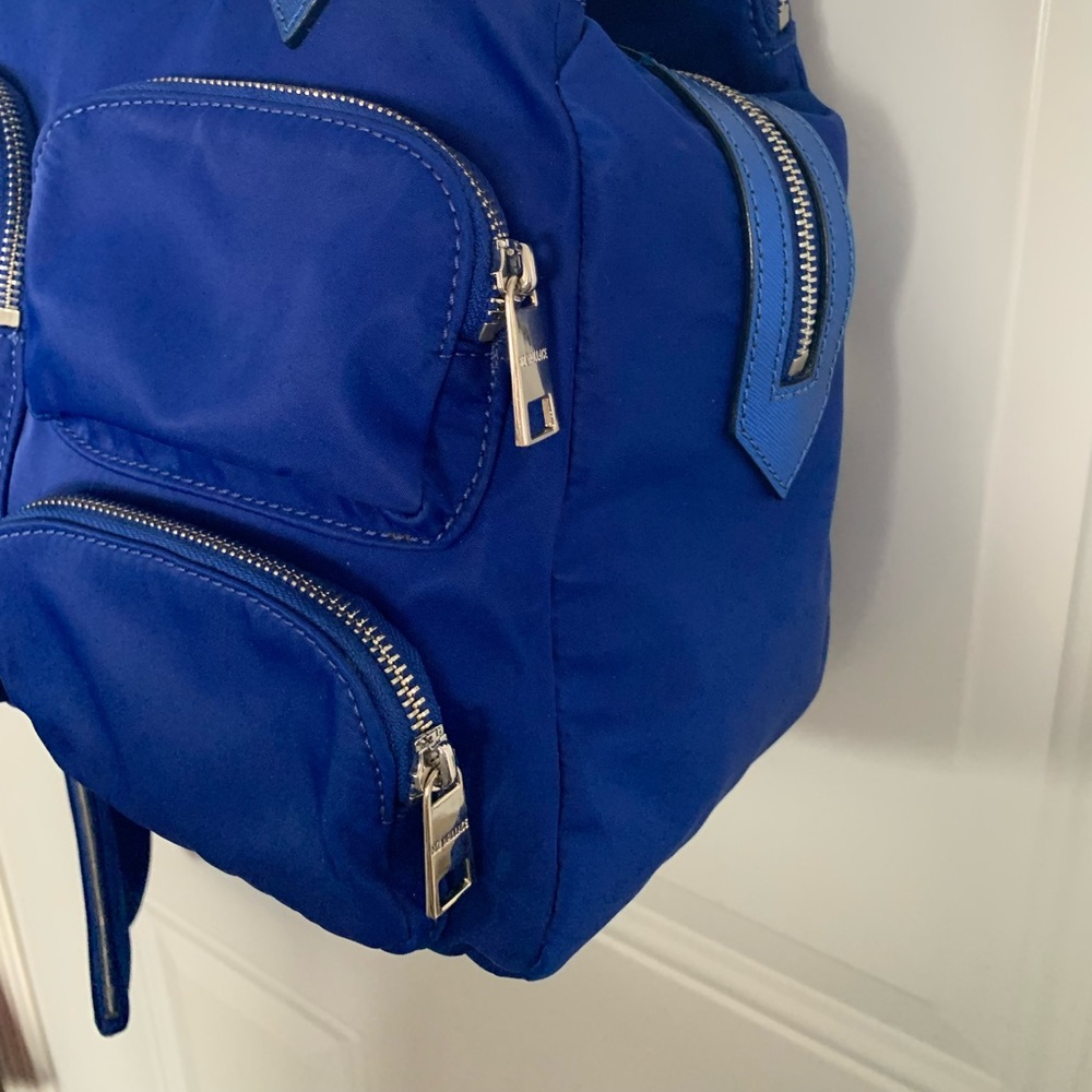 🎁🌲MZ Wallace Bold Blue Shoulder Bag - Picture 3 of 7